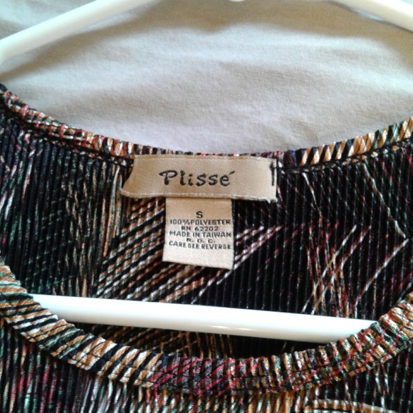 Plisse multi colour tank Top - Picture 4 of 4